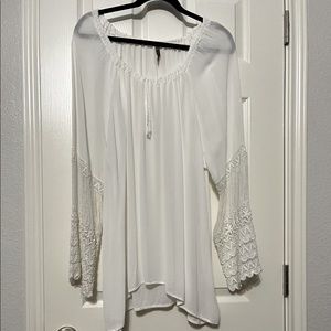 XCVI white top